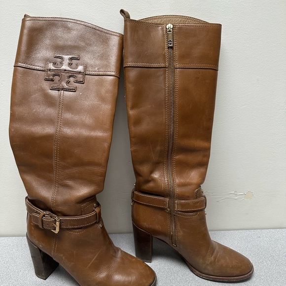 Tory Burch heeled brown boots size 7M - Picture 2 of 5